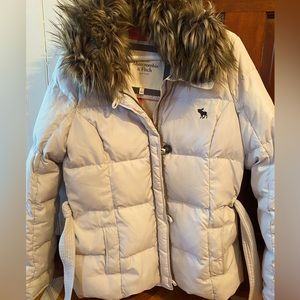Women’s Abercrombie & Fitch Down puffer jacket size Large